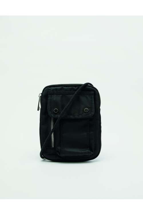 Táskák és Övek ABAHUNT